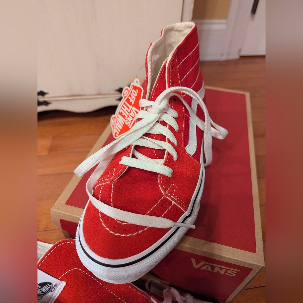 NIB Vans Sk8-Hi Tapered Racing Red / True White Sneakers US Men 6 Women 7.5 - Picture 5 of 8